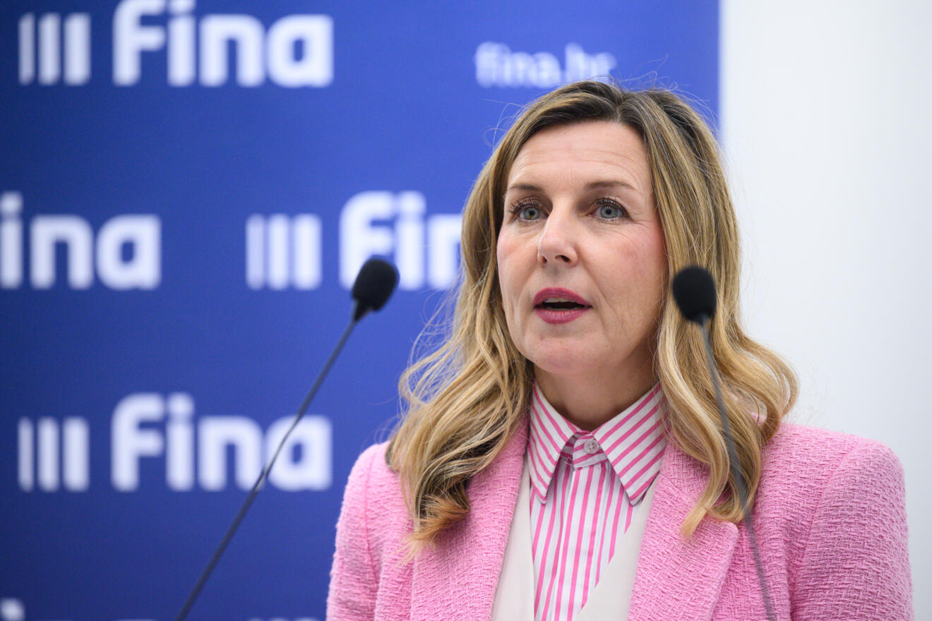fina052_dap_211026.jpg