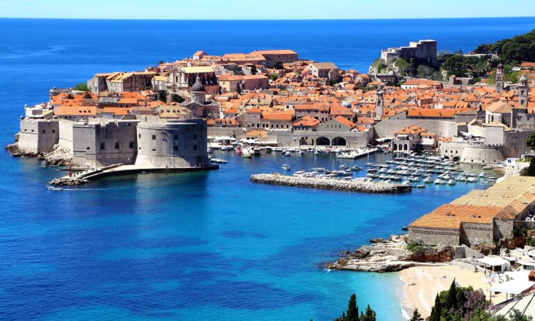 Osnovni financijski rezultati poduzetnika sa sjedištem u Dubrovniku u 2021. godini